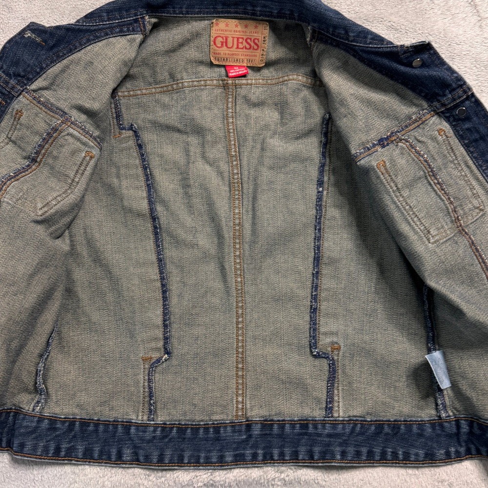 Vintage 90s Guess Denim Jacket Authentic Original Jeans Classic Trucker Size M - Picture 8 of 12